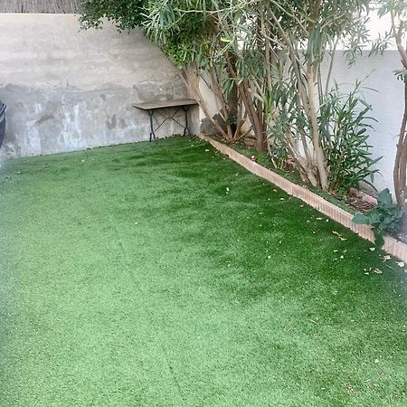 T2 Equipe Au Calme + Terrasse A 1 Km De La Mer Marseille Exteriör bild